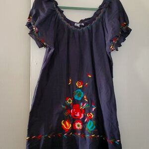 Cute Options embroidered summer dress 👗